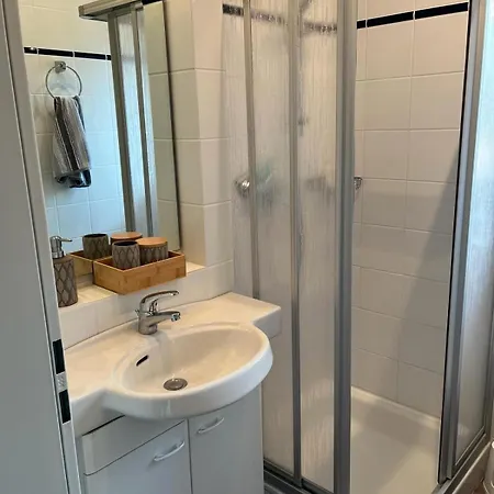 Rosenhus 5 شقة هوروميرسيال